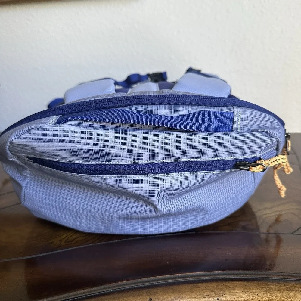 Patagonia Black Hole 25L Backpack Pale Periwinkle Discontinued 2023 Rare New